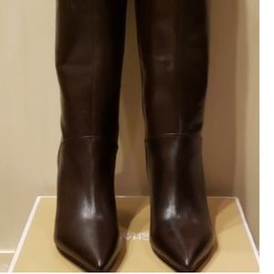 Nine West Sugar Fluff heeled booth